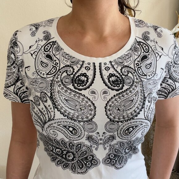 Cowgirl Legend Y2K Grunge Top Paisley Print and Rhinestones Black & White - Picture 2 of 8